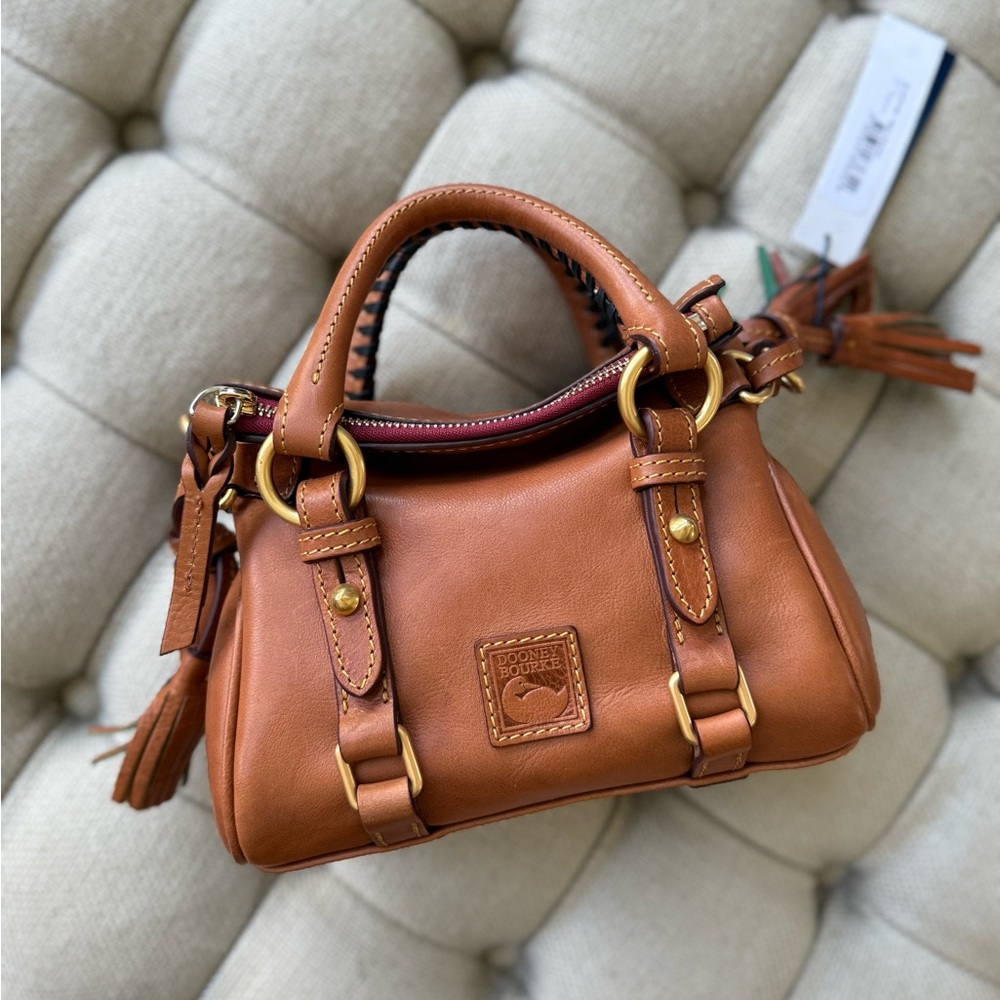NWT Dooney & Bourke Nano Florentine Satchel in Natural